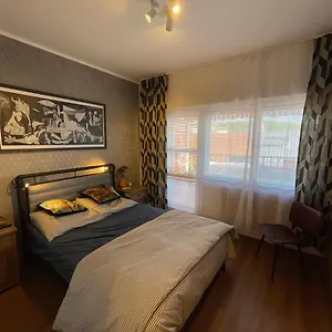 Apartamento Andel With Terrace, Praga