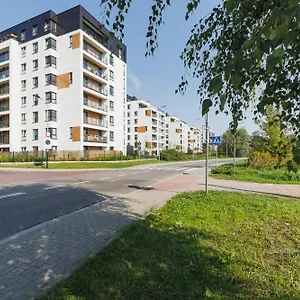 Dabska With Terrace & Parking By Renters Apartament Kraków