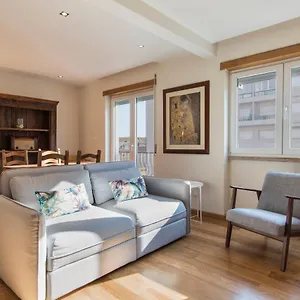 https://2-bedroom-belem-wonder.hotels-lisbon-portugal.com