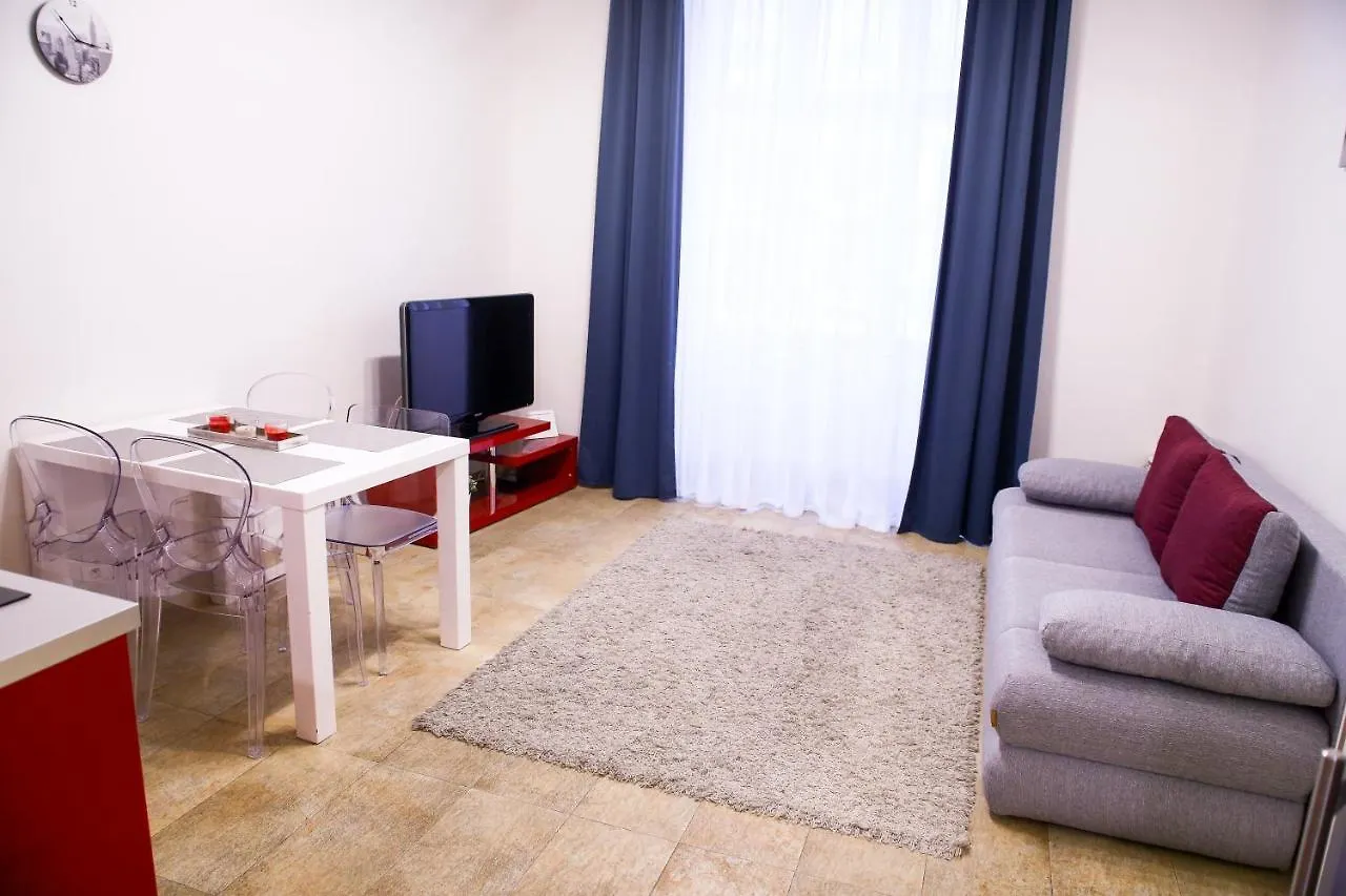 Stefania Apartment Centre Praga